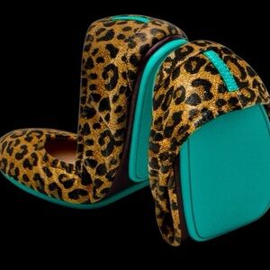 Tieks Leopard Print Leather Ballet Flats. Size 8.